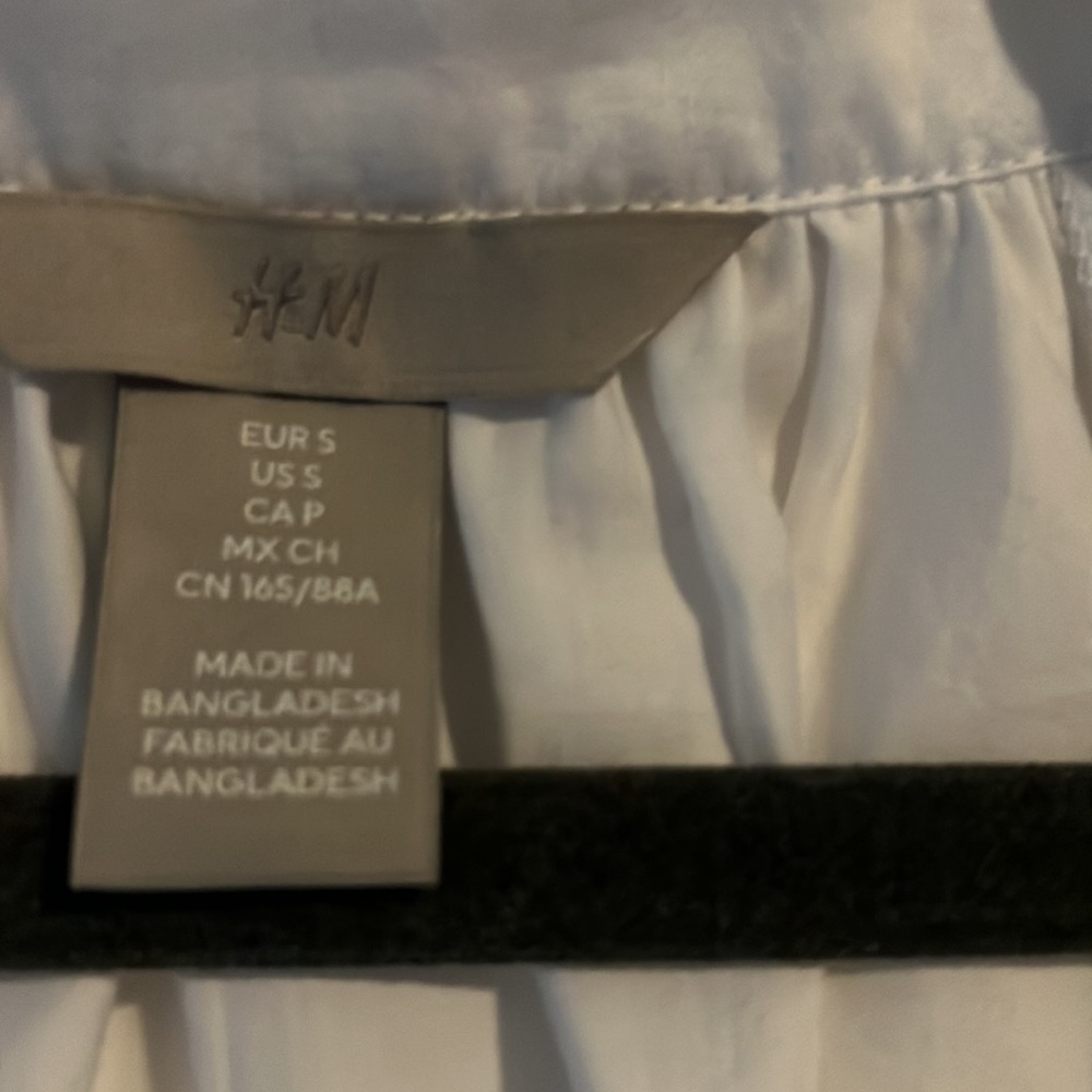 H&M Oversized White Blouse - Picture 3 of 3